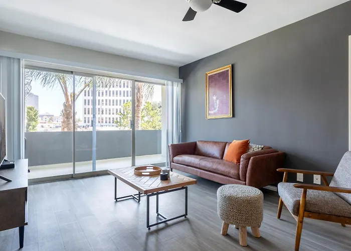 Brentwood 2Br W Outdoor Pool Nr Shops Lax-146