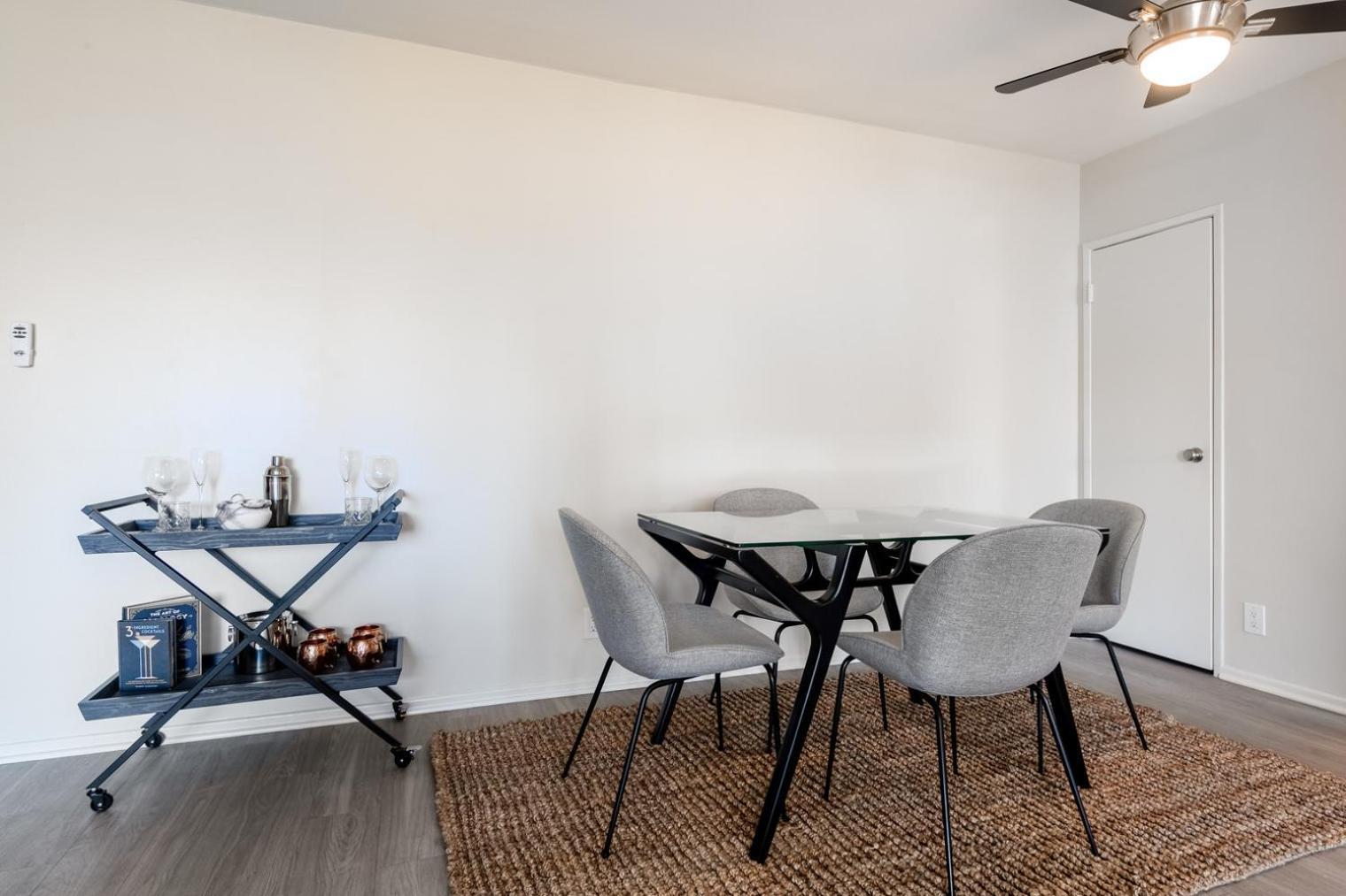 Brentwood 2br W Outdoor Pool Nr Shops Lax-146 Apartamento Los Angeles